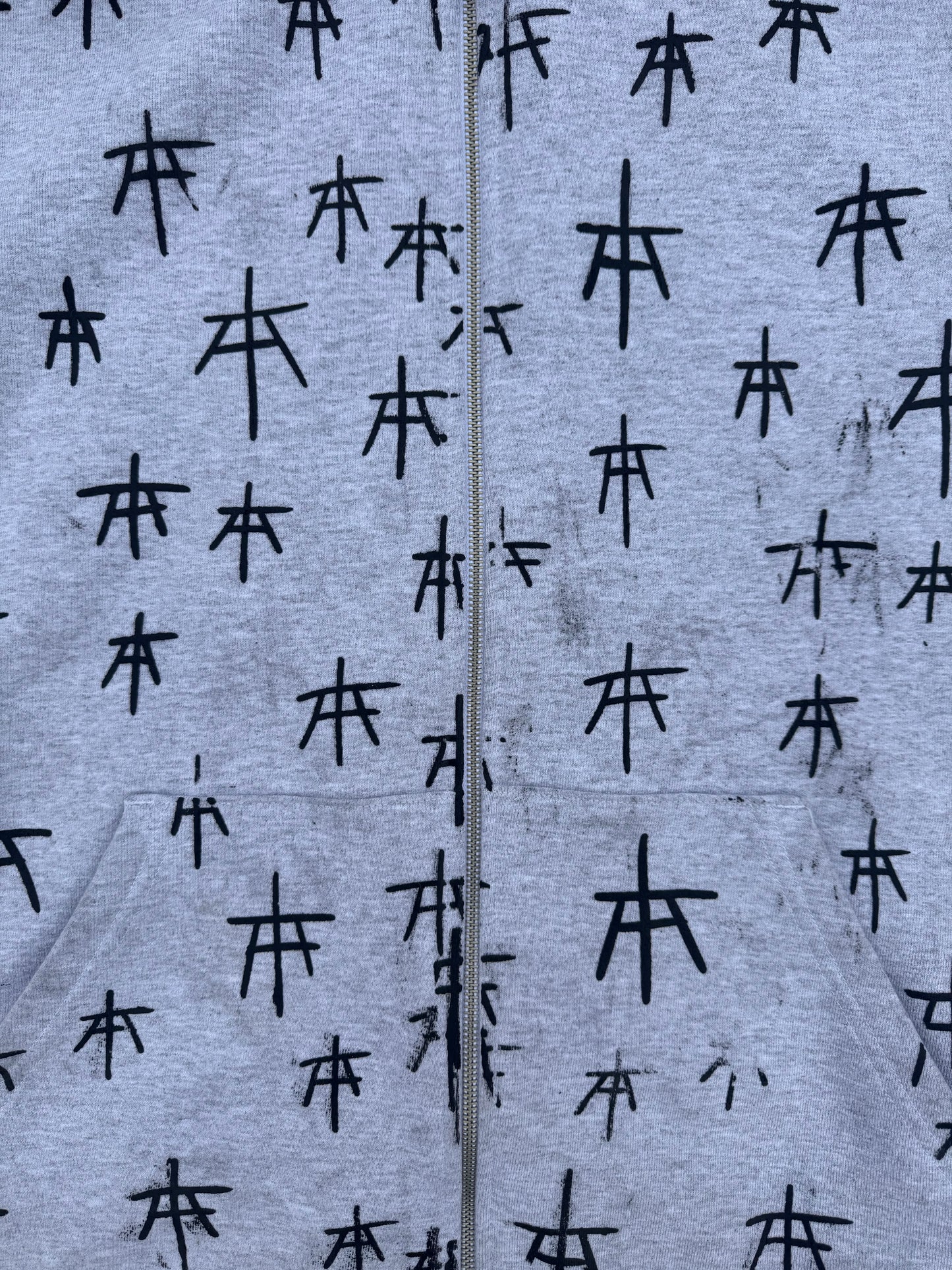 MONOGRAM LOGO ZIP UP